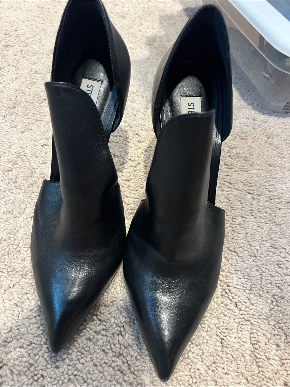 Steve Madden Black Pointed D'Orsay Leather Pumps